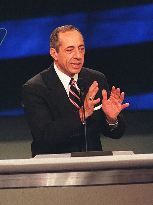 MARIO CUOMO A FEA