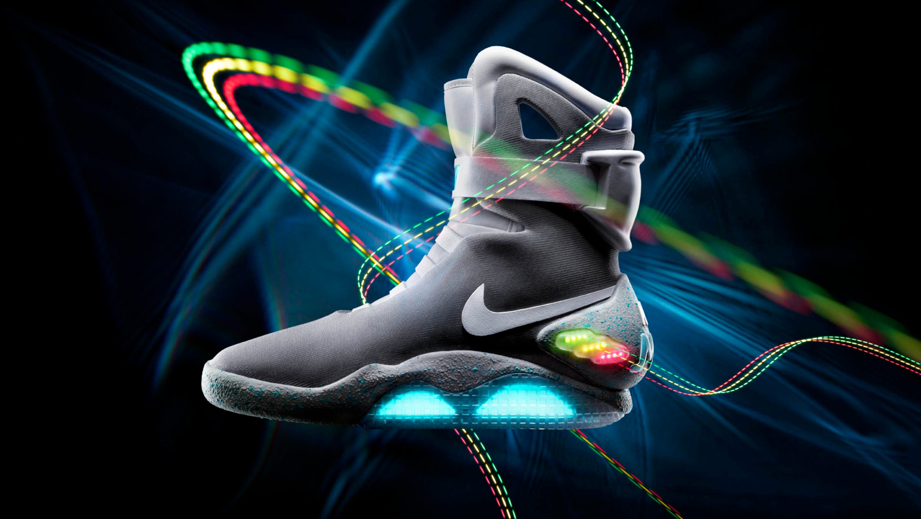 Nike to unveil 'Back to the Future' selftying power laces in 2015