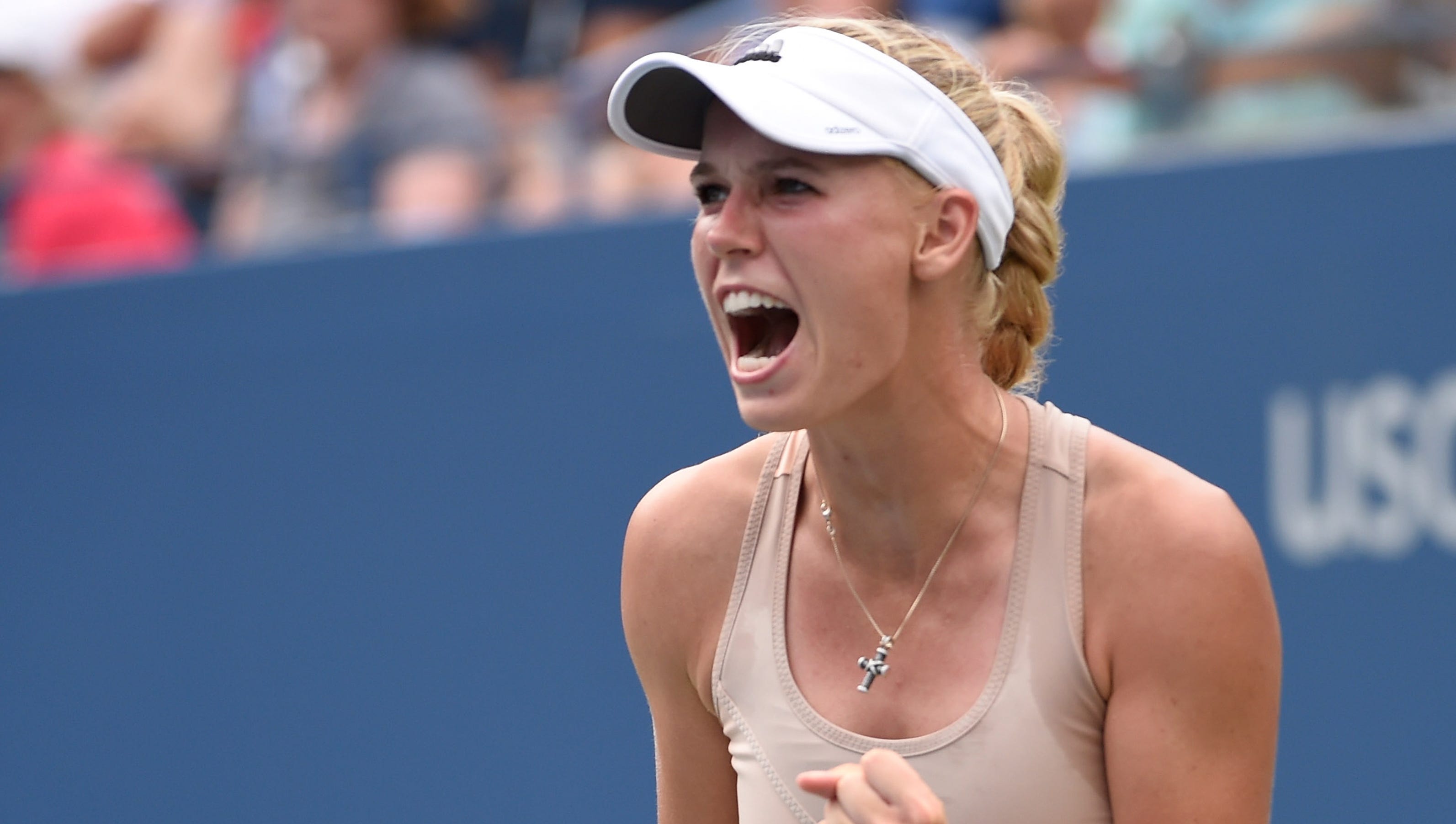 Caroline Wozniacki beats Maria Sharapova at U.S. Open