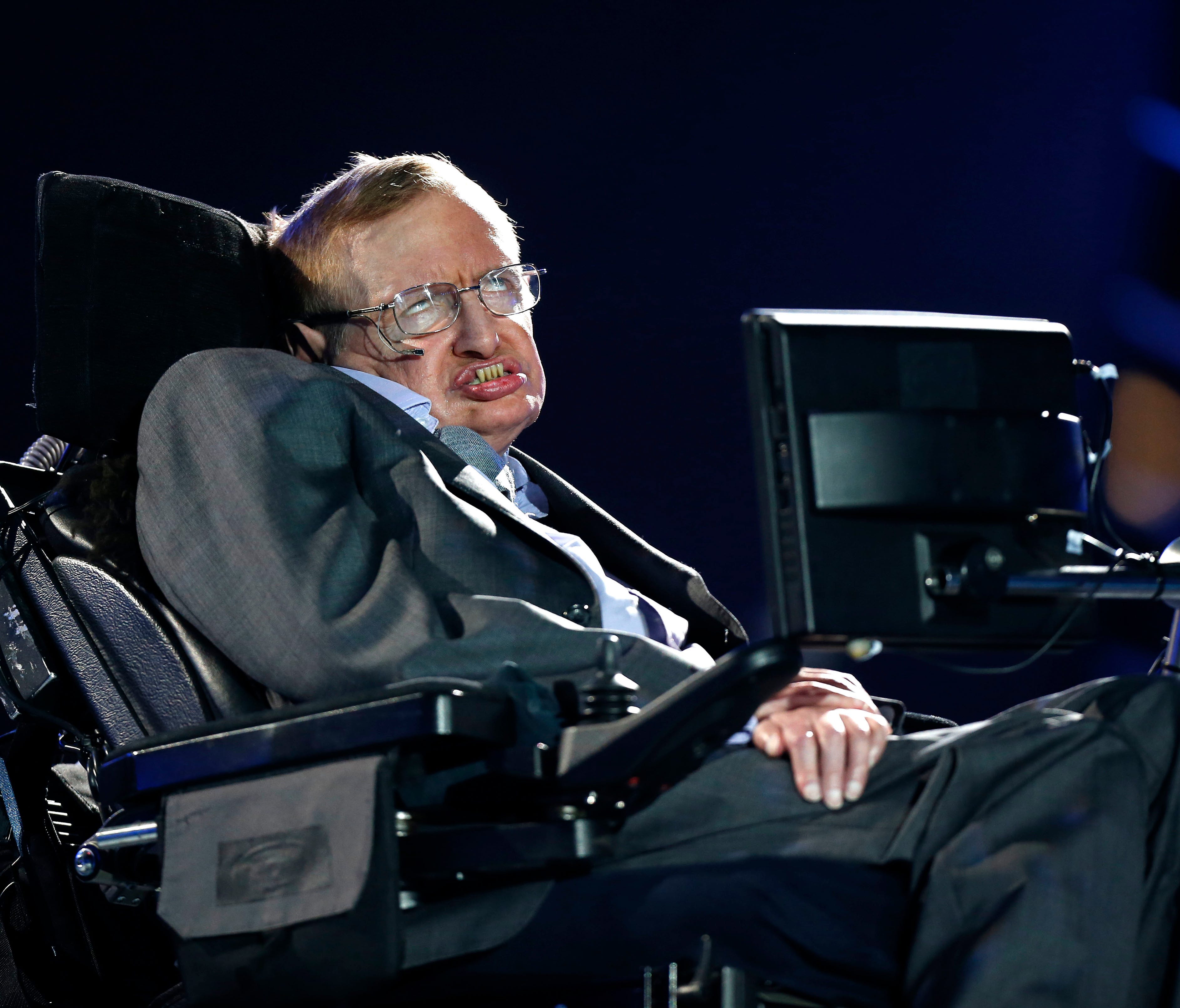 British physicist Stephen Hawking was interviewed on British TV on May 30, 2016, saying U.K. should stay inside the European Union because of its support for research, and he cannot fathom the popularity of presumptive candidate for U.S. president Do