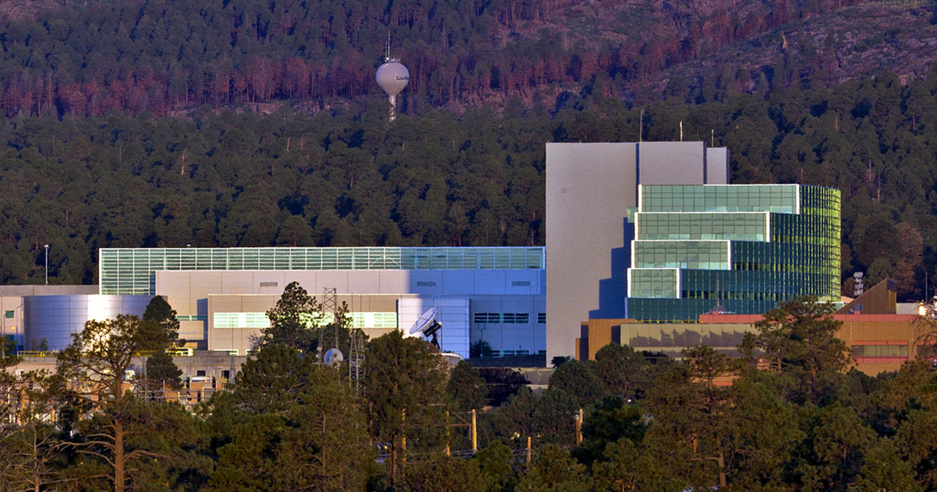 Los Alamos National Laboratory under investigation for improper nuclear