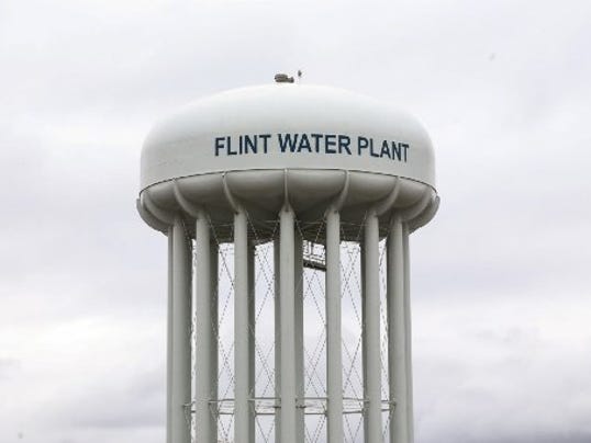 635896863035459514-Flint-water-tower.jpg