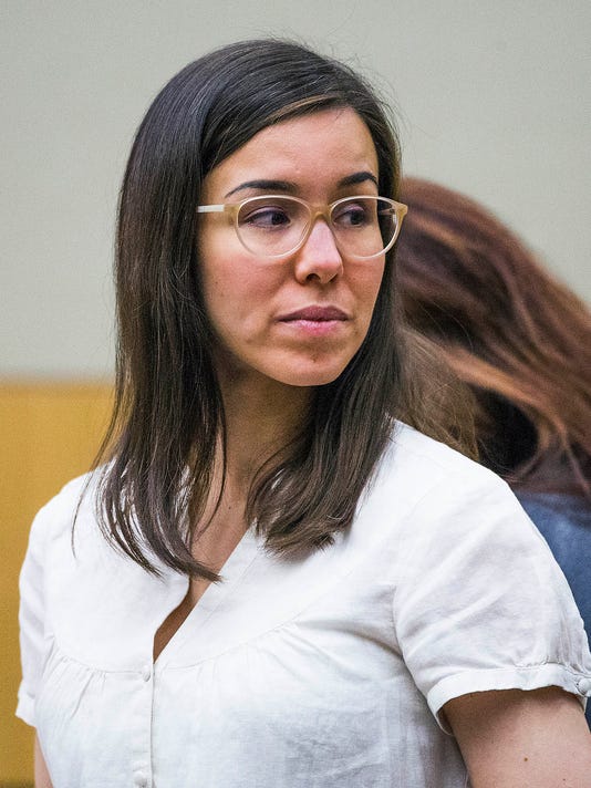 Judge orders Jodi Arias to pay $32,000 to victim's family