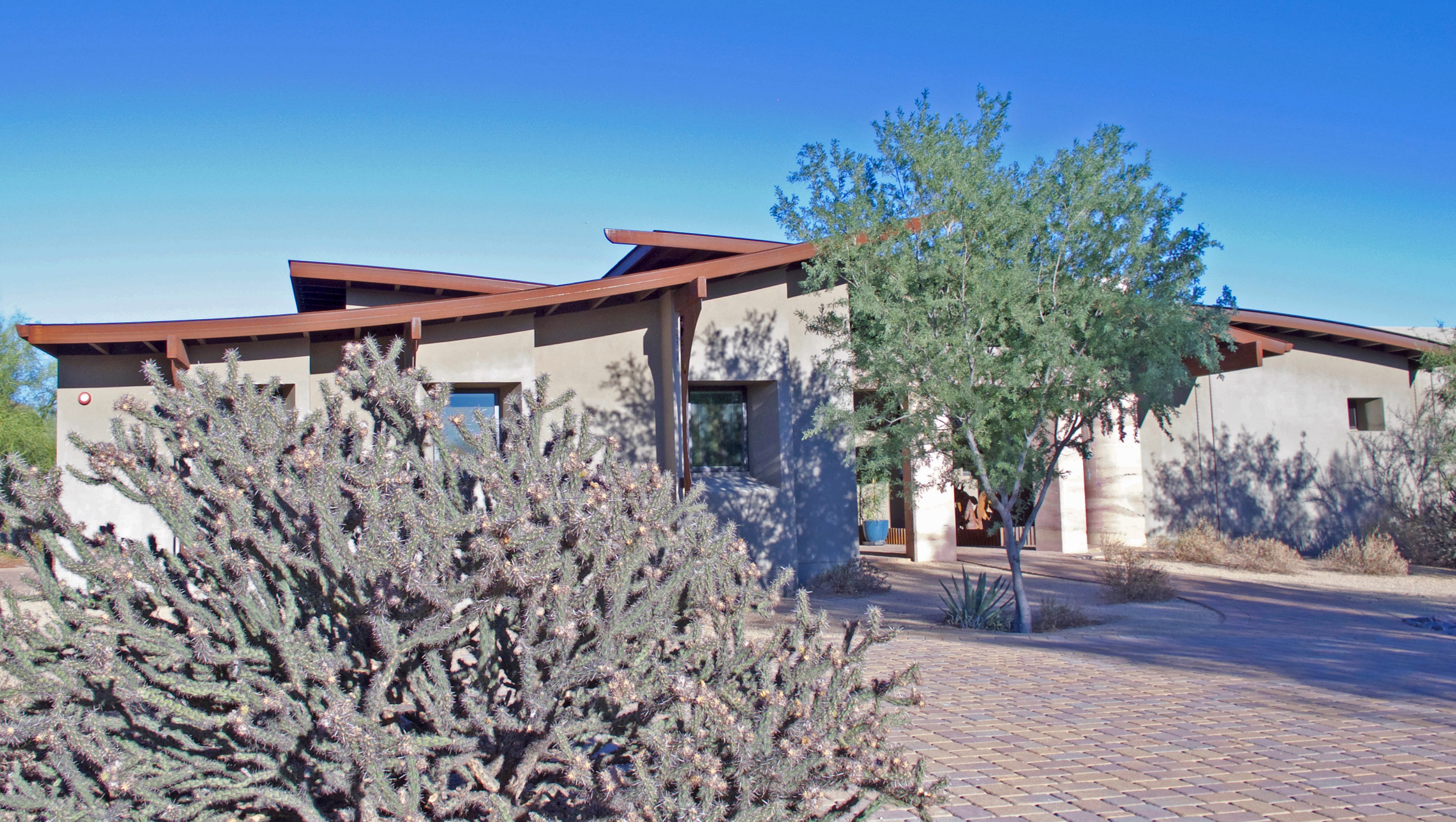 COOL HOME