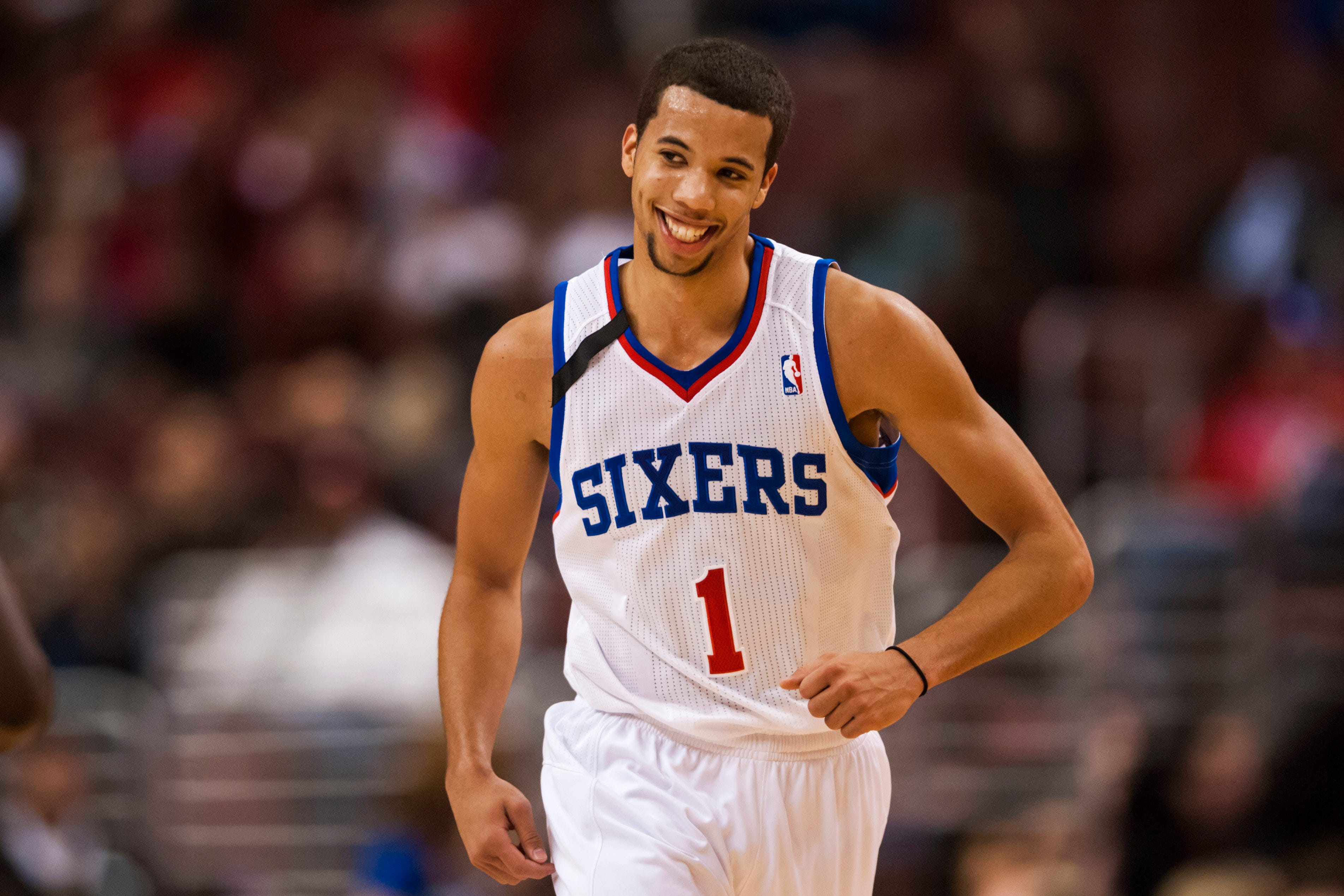 76ers Michael Carter-Williams out with knee injury