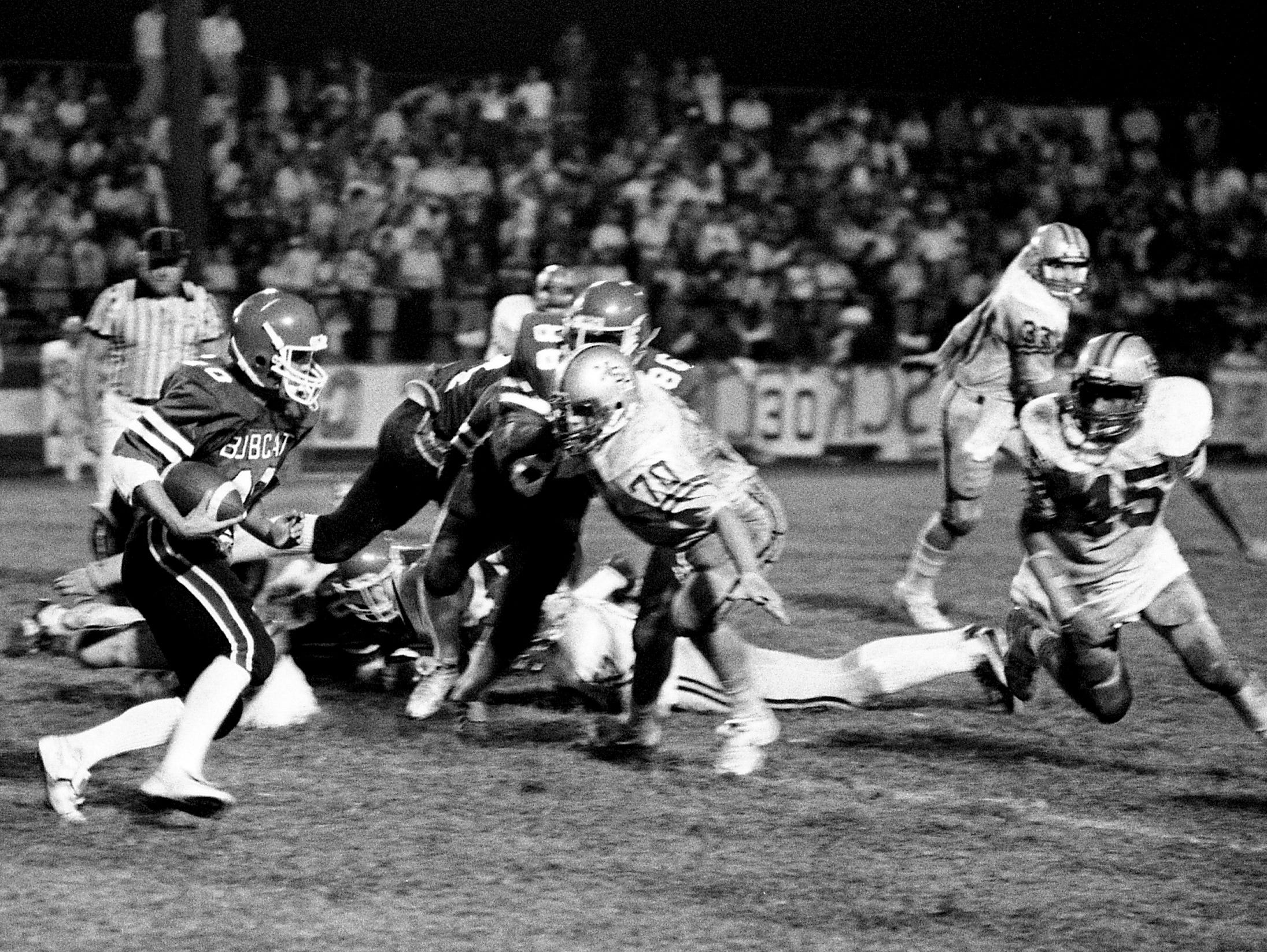 Overton marks 35 years as Metro Nashville’s last unbeaten football team
