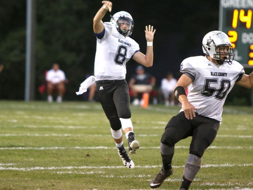 Christ School faced off against Robbinsville on Thursday night at Christ School. Christ School took the win with a final score of 31-7.