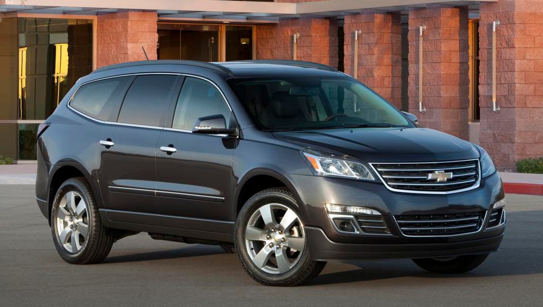 GM recalls SUVs, says not to use windshield wipers