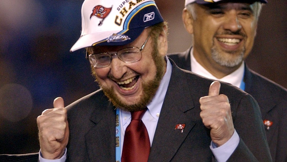 Malcolm Glazer, owner of Buccaneers and Manchester United ...