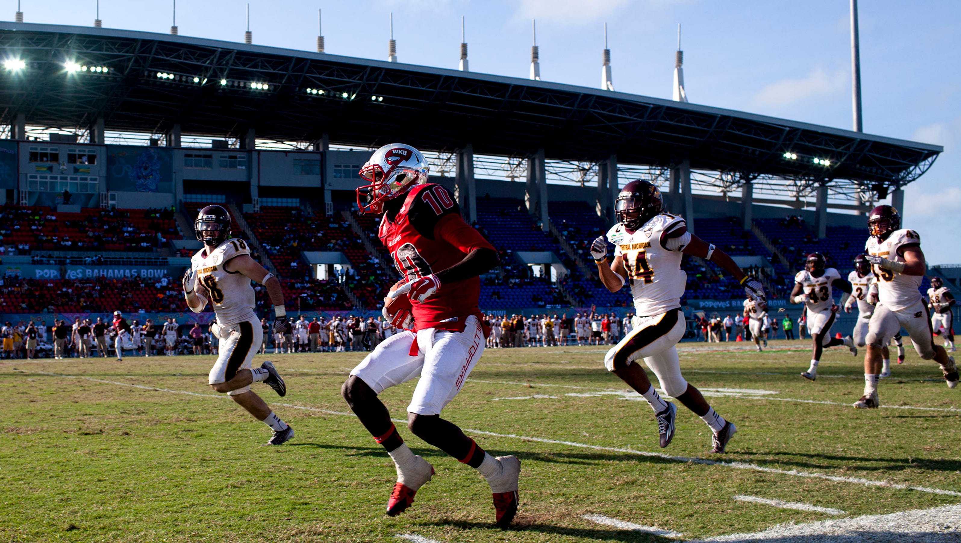 Bowl game attendance on decline but TV interest grows