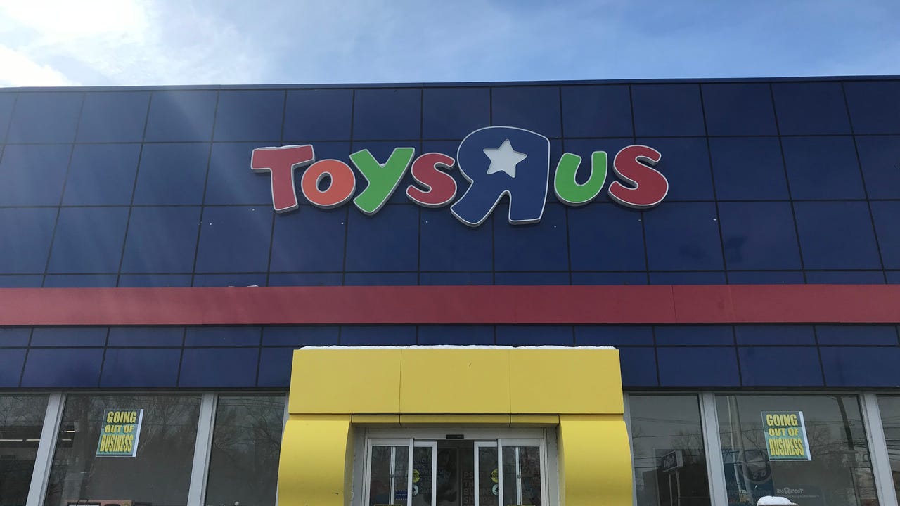 Toys R Us To Open At Garden State Plaza Just Before Thanksgiving