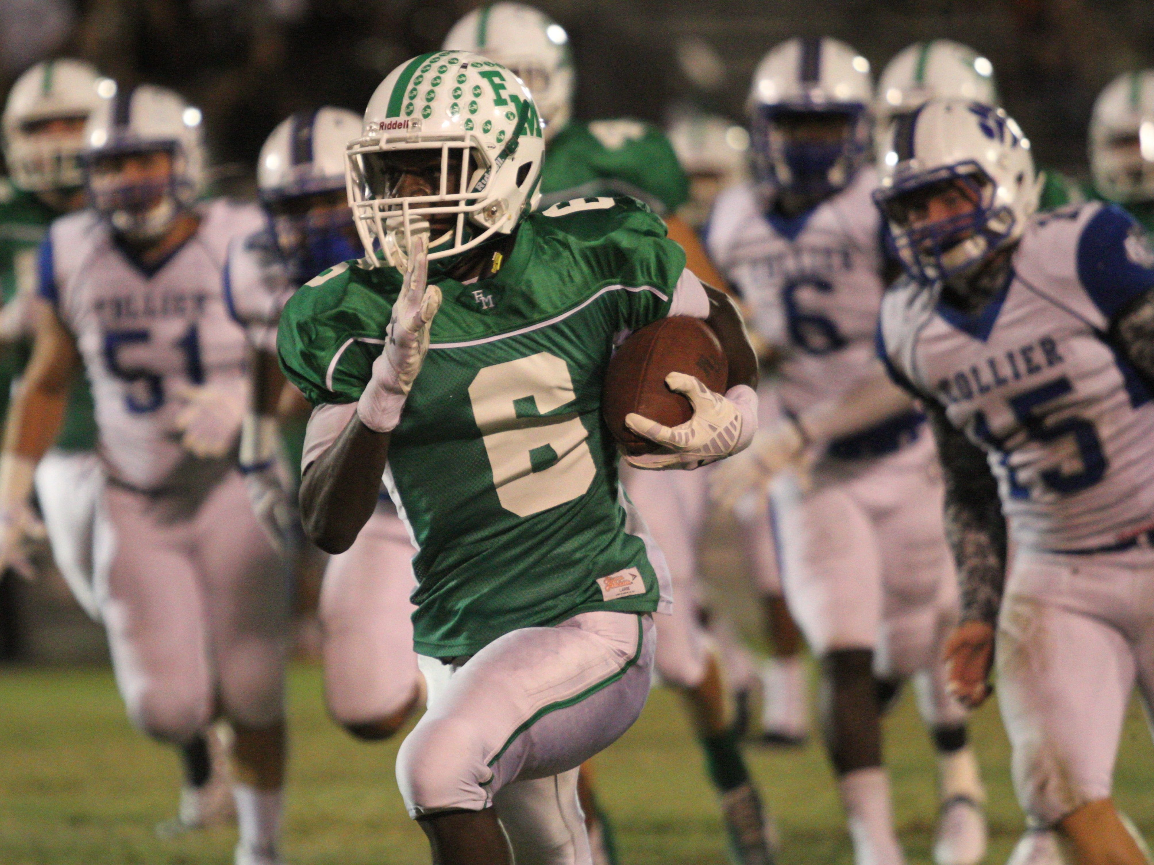Fort Myers, which will have a young team this season, is counting on junior Darrian Felix (6) to be its next big offensive threat.