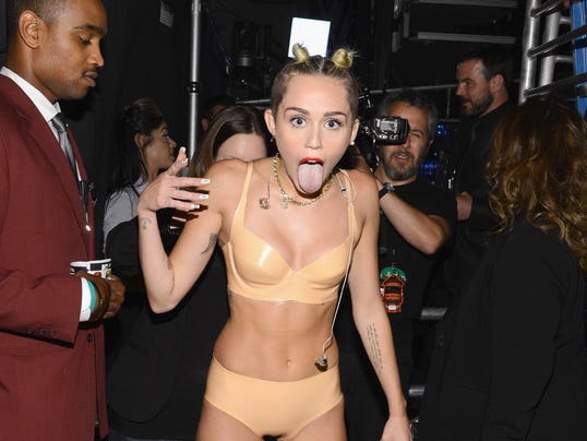 MILEY10