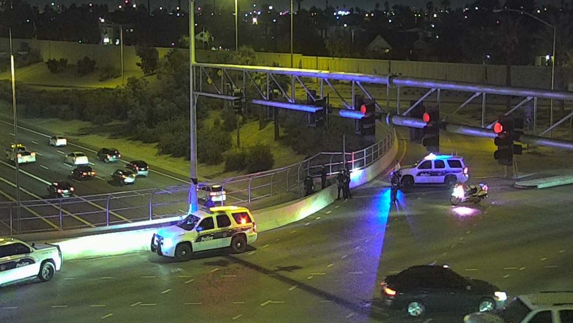 Interstate 10 reopens in central Phoenix after police situation - AZCentral.com