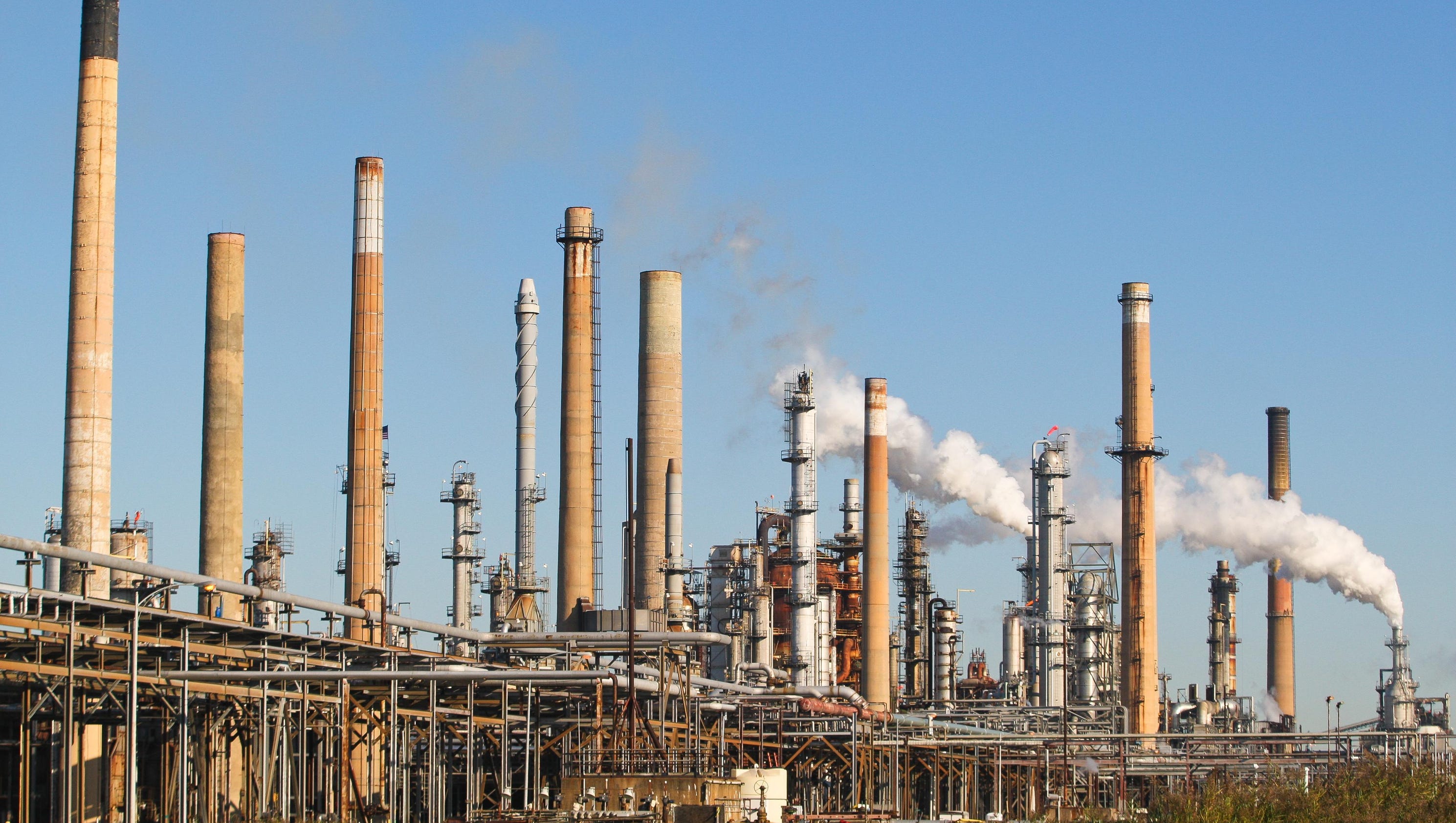 Delaware City Refinery flagged for 26 violations