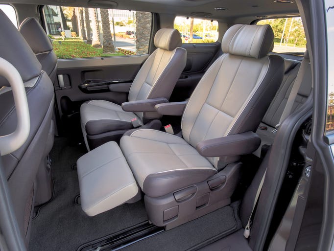 Test Drive Kia Sedona Van Has 1st Class Seating