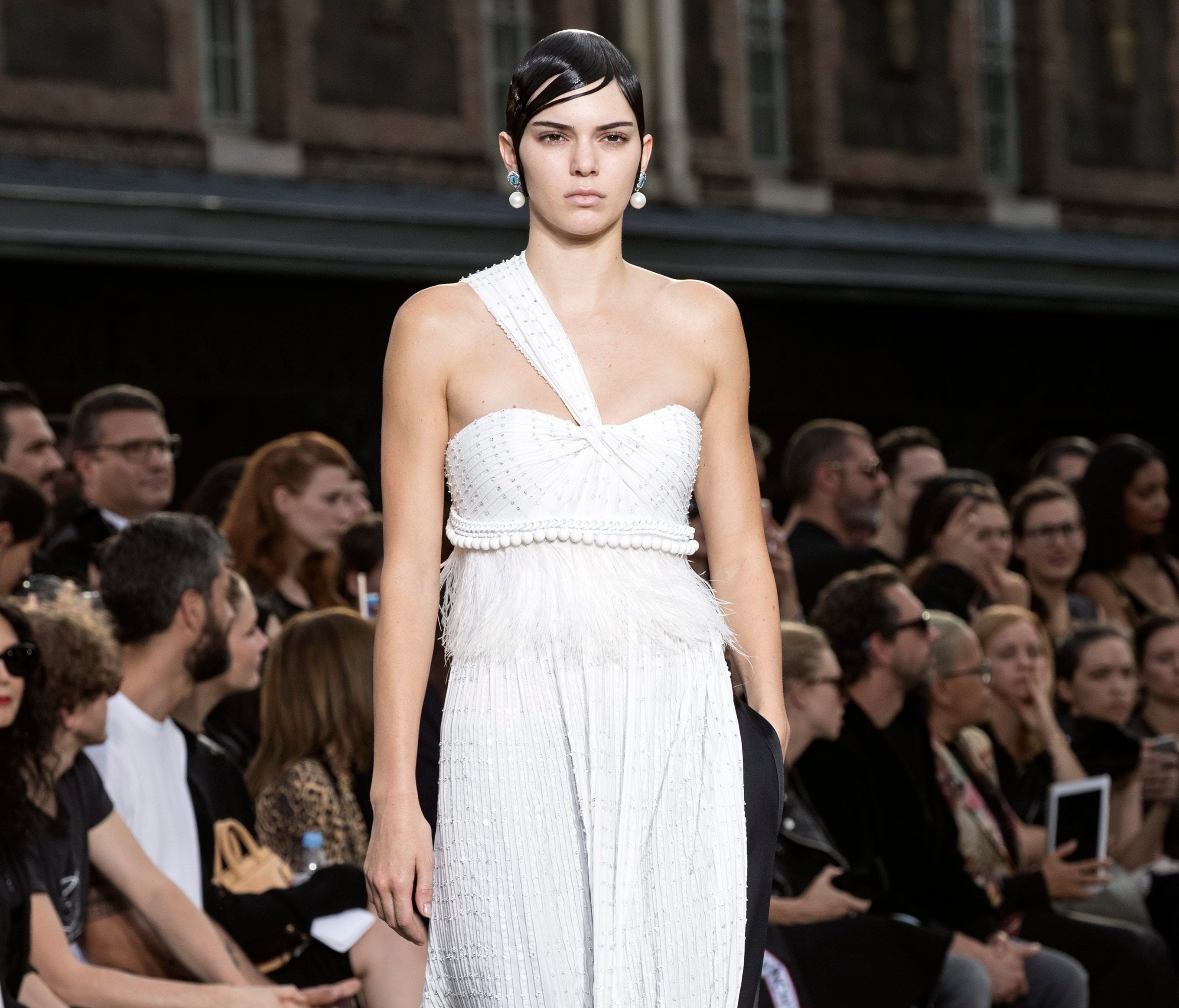 Kendall jenner best sale gatsby dress