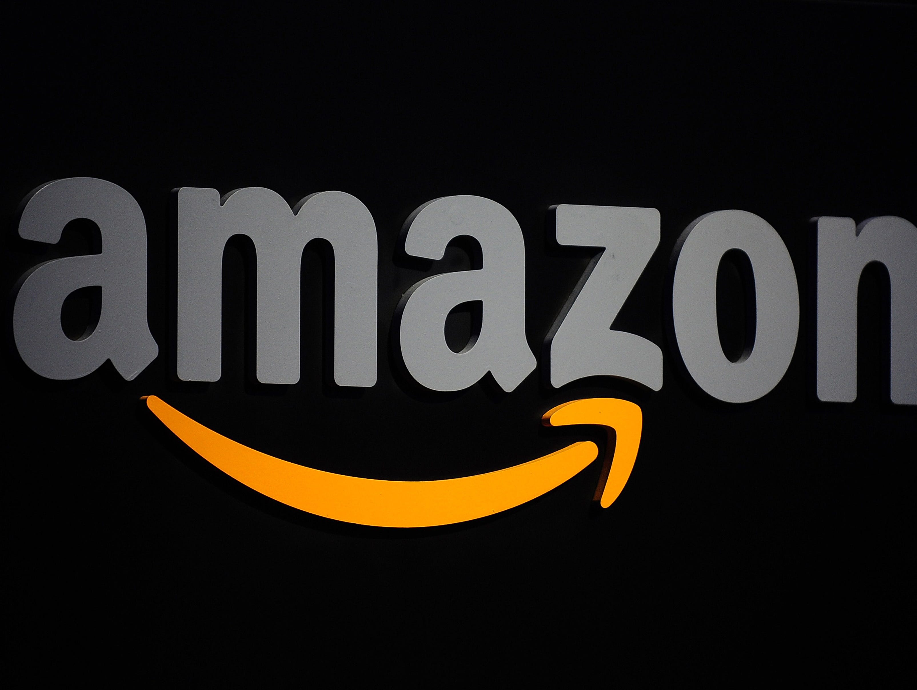 Amazon will now let certain buyers negotiate for deals.