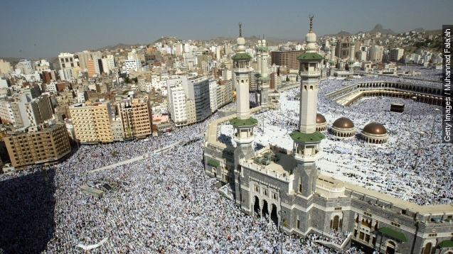 At least 87 dead in crane collapse in Mecca's Grand Mosque