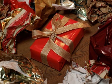 Tech gifts can be difficult. Here are some guidelines on what to avoid.