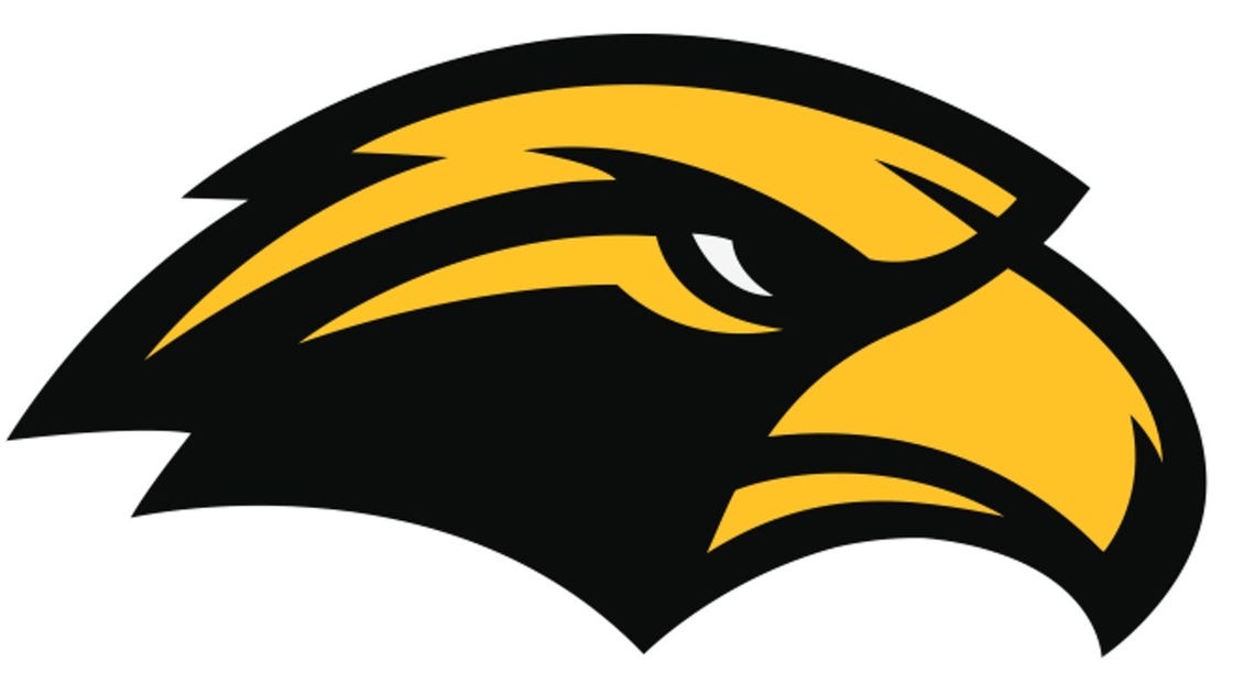 USM begins baseball practices