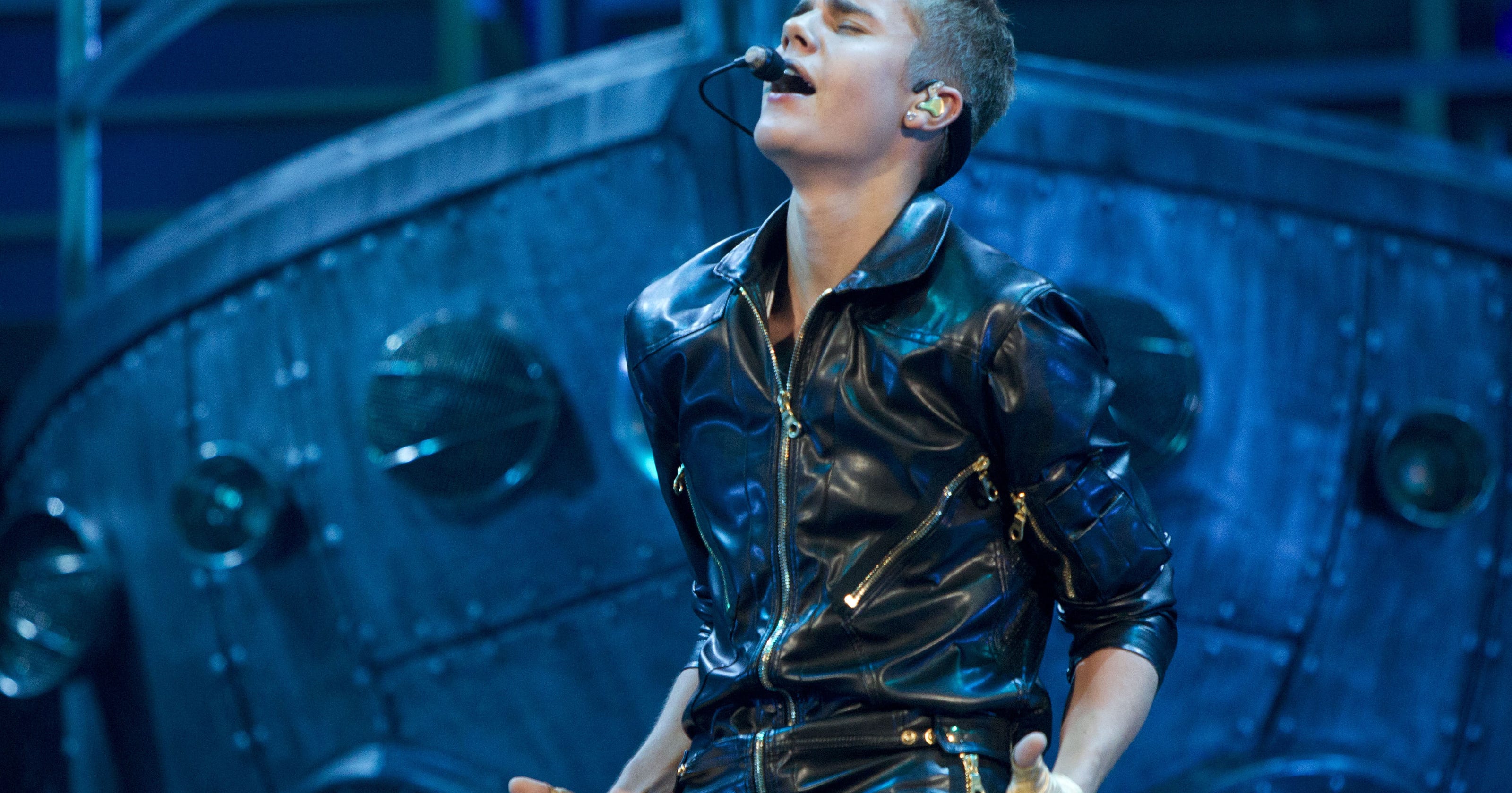 Justin Bieber: Images from 'Believe' tour