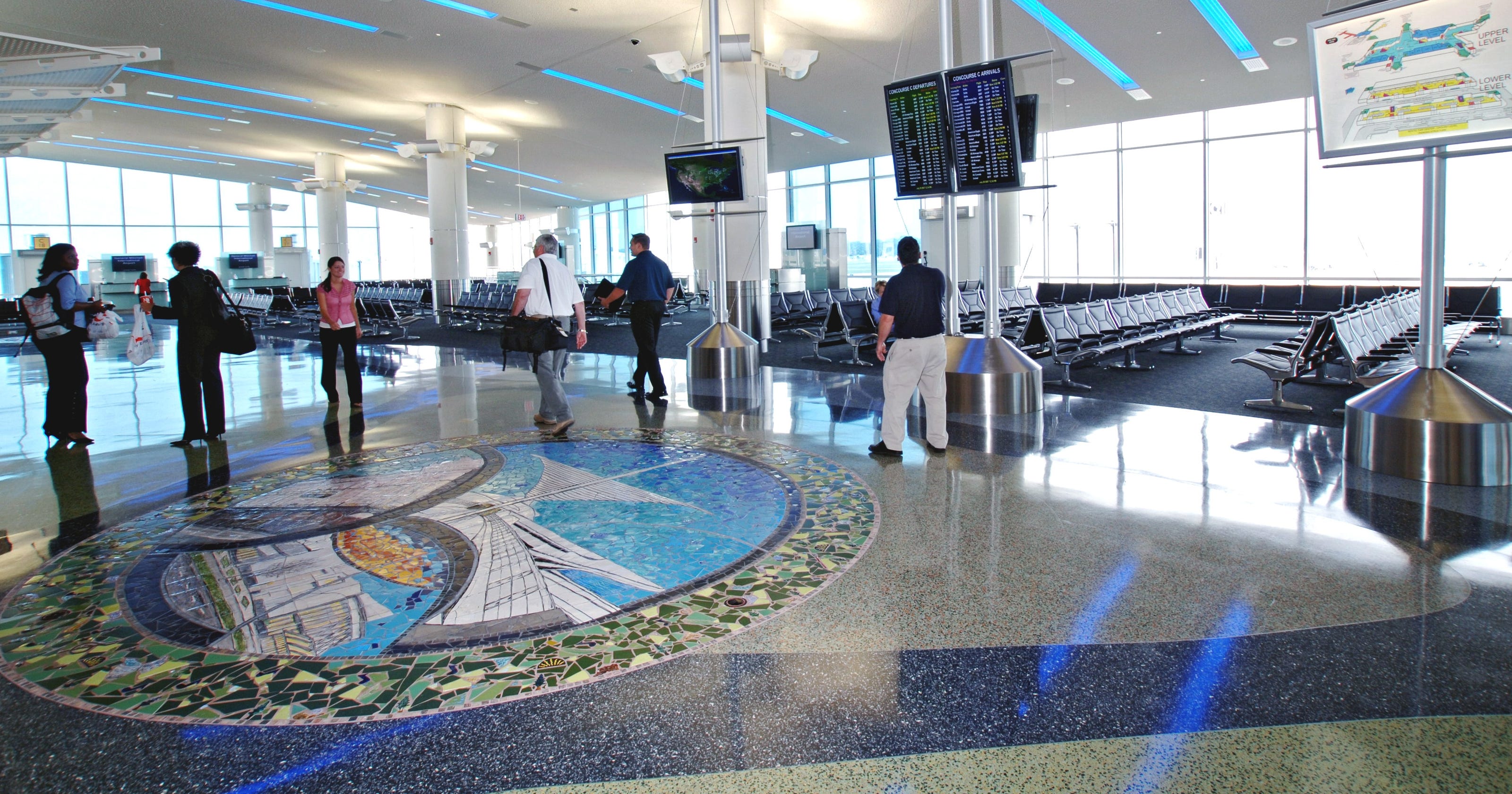Milwaukee Mitchell International Airport Guide
