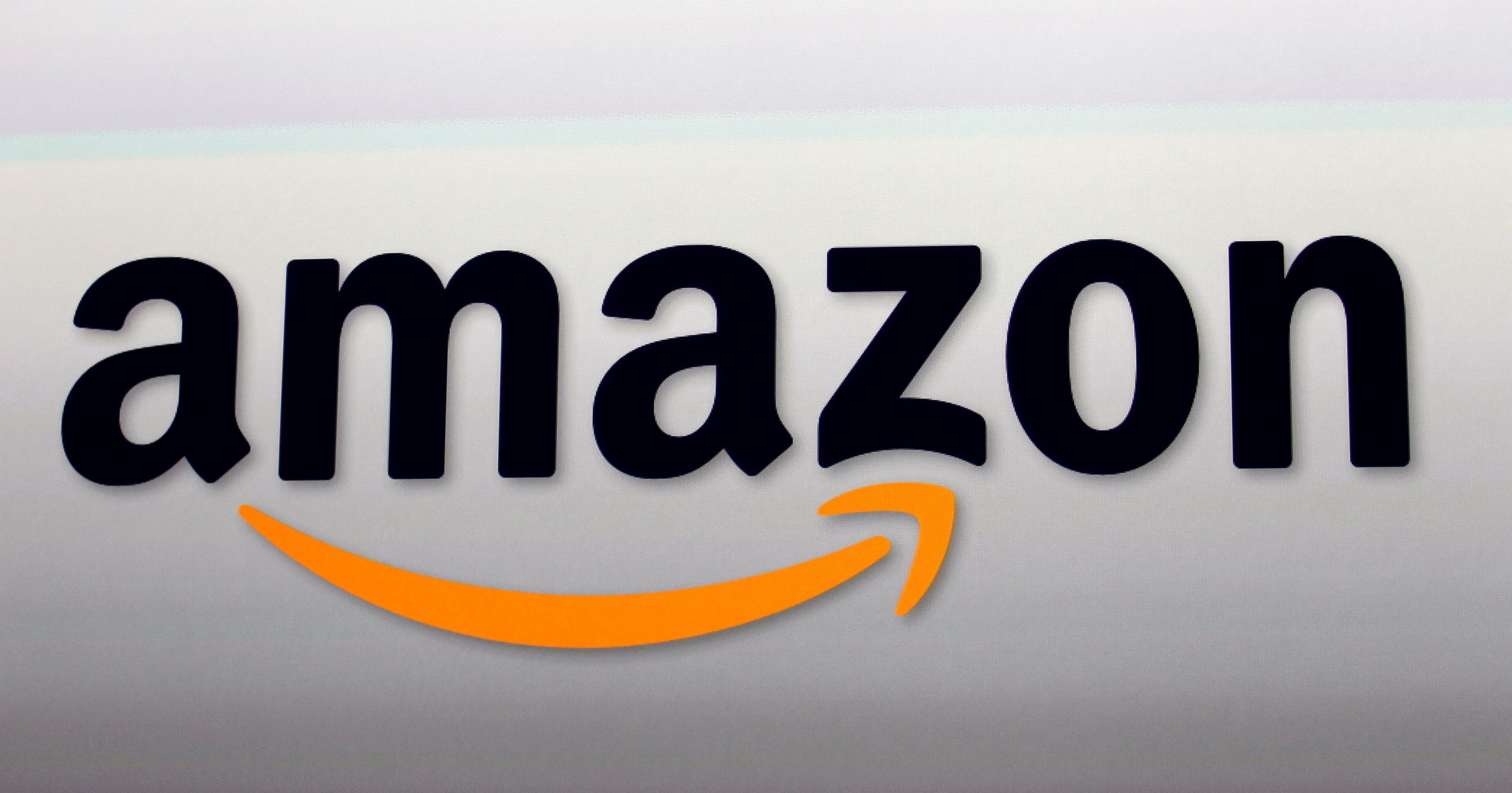 Amazon shines in Thanksgiving online shopping frenzy Amazon shines in Thanksgiving online shopping frenzy