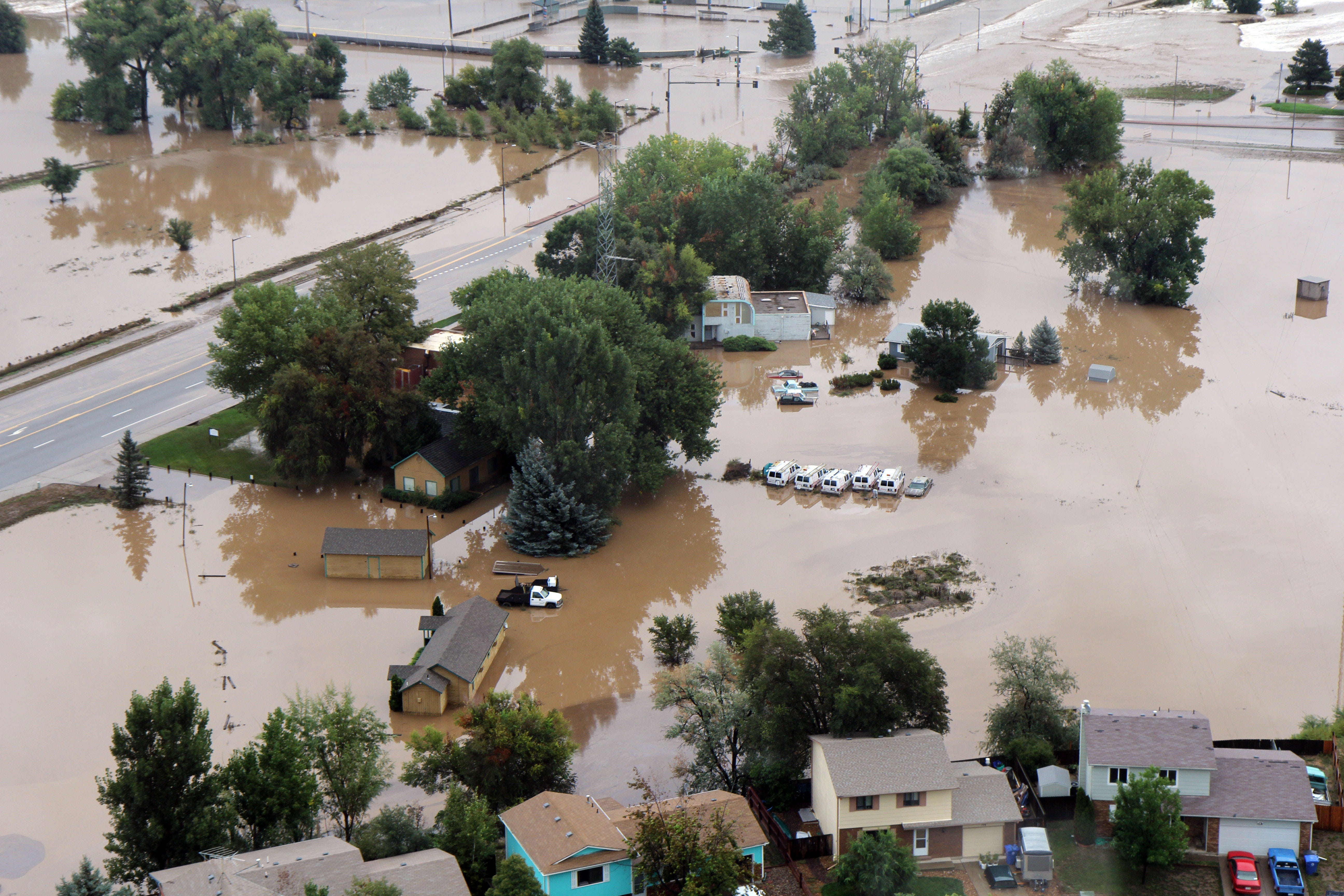 Colorado floods: More than 500 still unaccounted for as ...