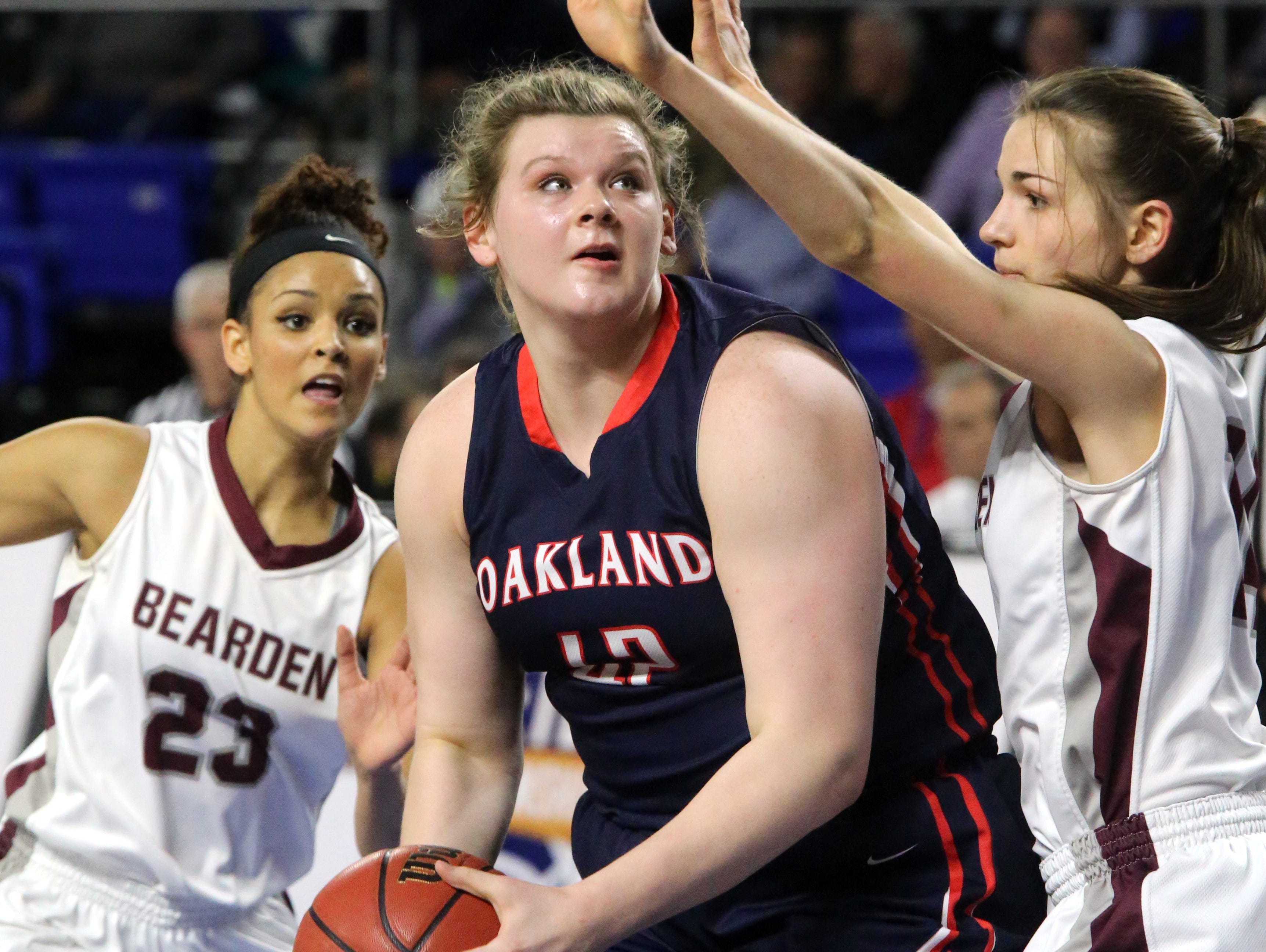 Oakland's Shelby Gibson (42) and the fifth-ranked Lady Patriots are off to a 12-1 start.