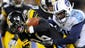 Steelers running back Le'Veon Bell (26) is tackled