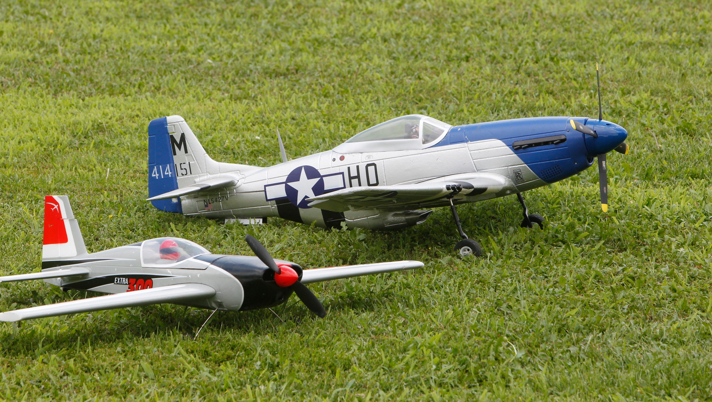 RC model airplane club hosts open house for the public
