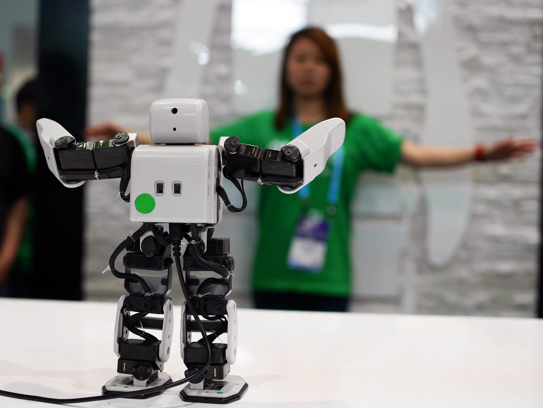Robots that mimic human movement at CES Asia.