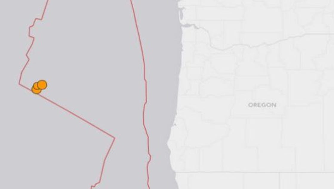 Volcano off oregon coast tsunami