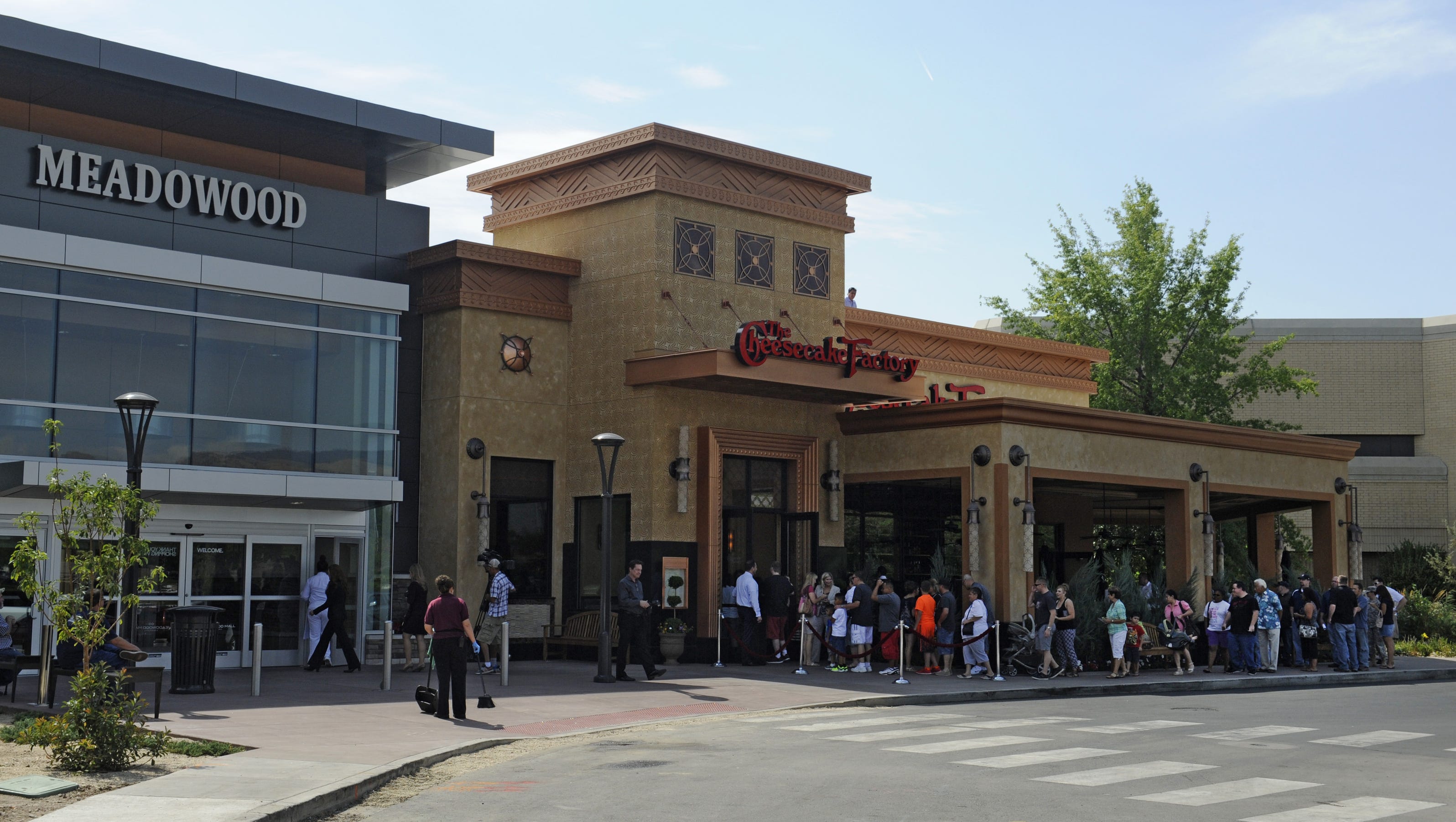 New stores, maybe theater, on Reno mall plans