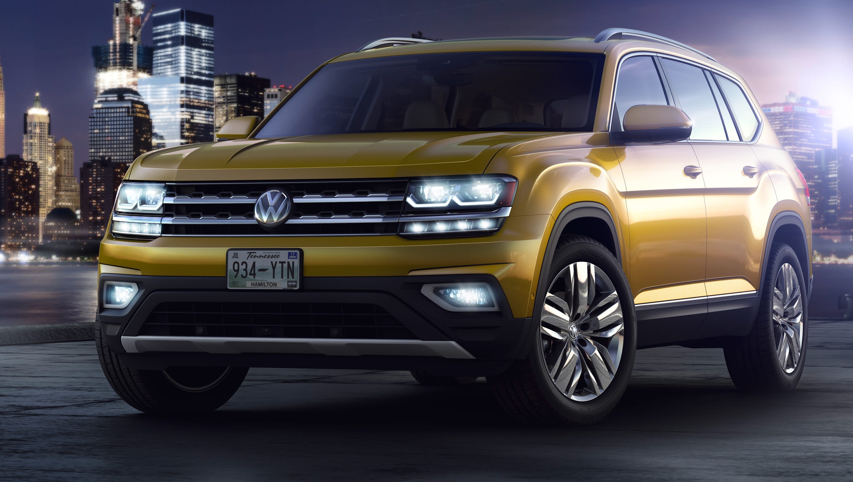 Volkswagen Unveils New 2018 Atlas Its Largest Suv For Us