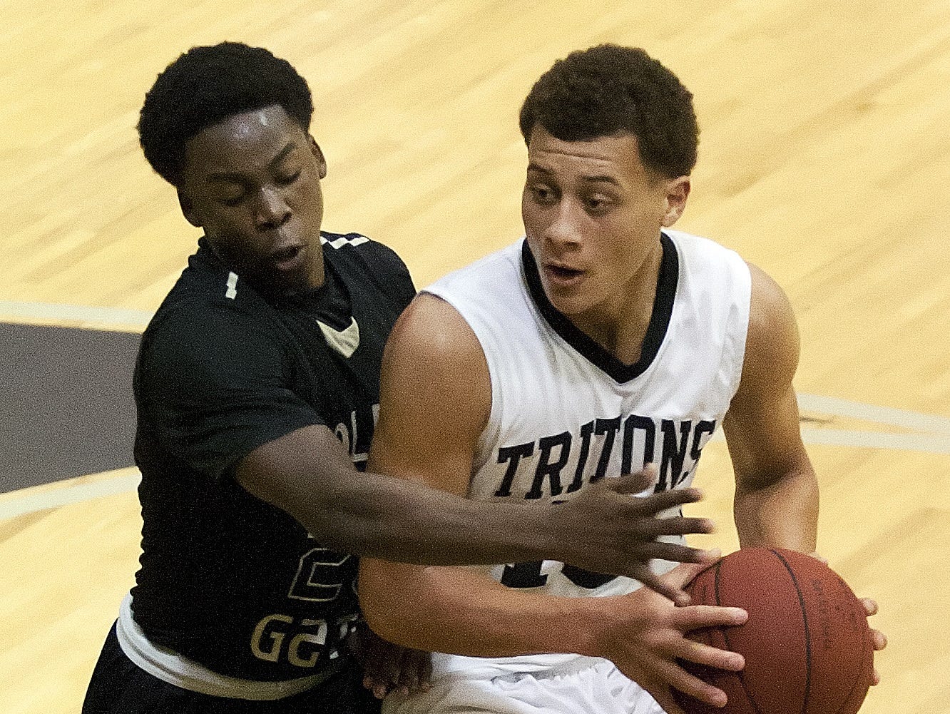 Jacob Tracey has transferred from Mariner to Riverdale in his sophomore season. Will it make a big difference?