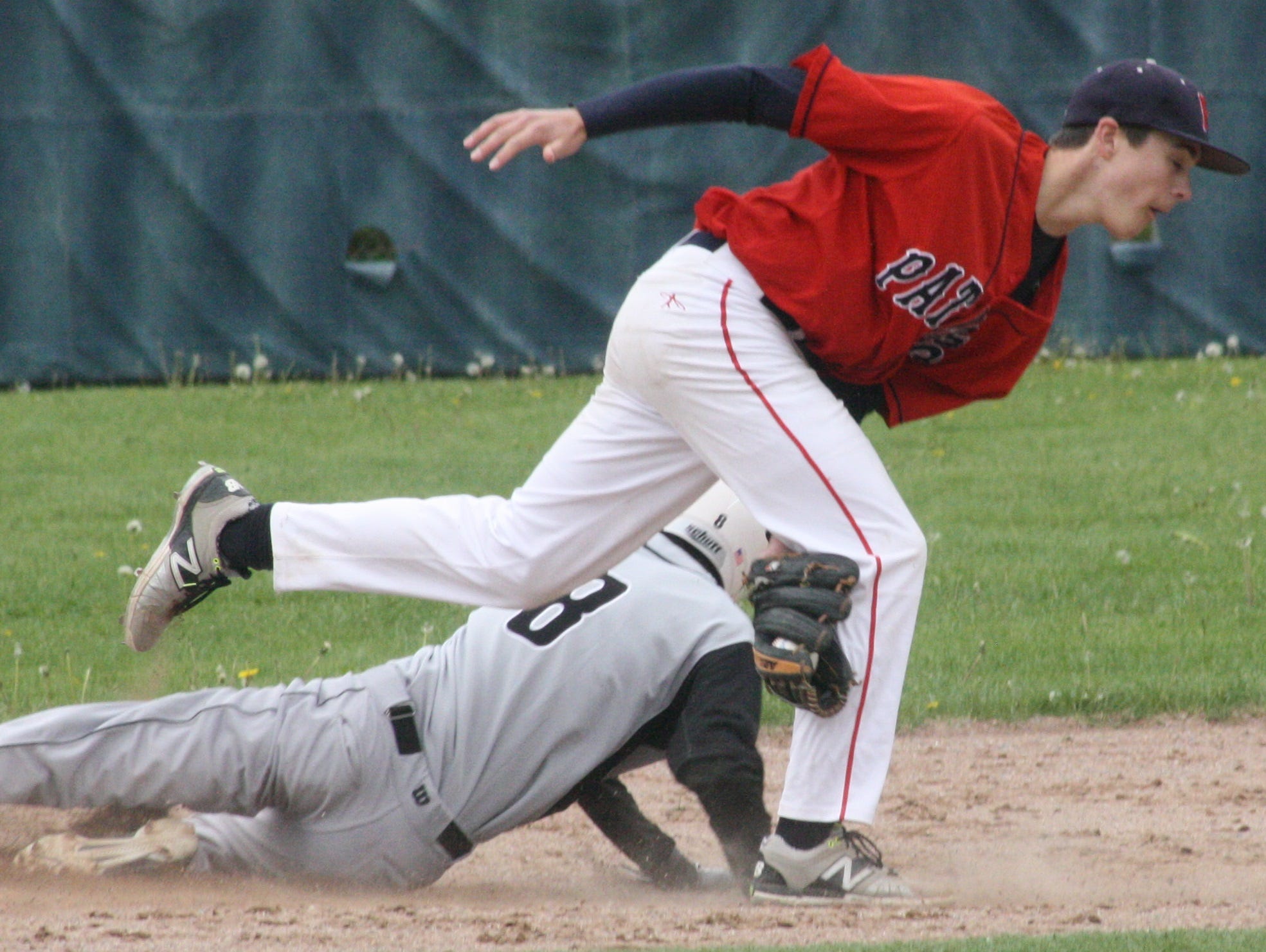 Franklin shortstop Kolby Dewhirst tagged out Andrew Hejka on an attempted steal of second Wednesday.