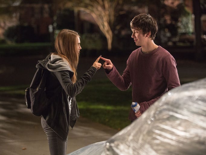 Longtime neighbors Margo (Cara Delevingne) and Quentin