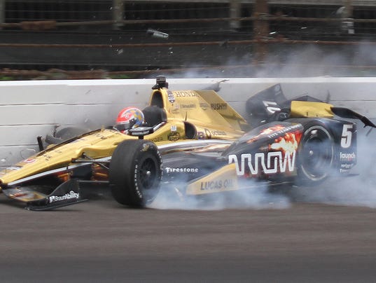 635675543347651316-2-Hinchcliffe-crash.jpg
