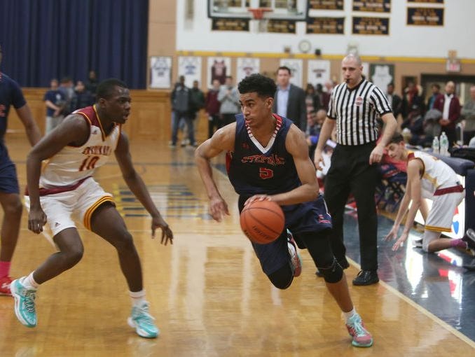 Stepinac's Jordan Tucker drives to the basket. Cardinal Hayes defeated Stepinac 64-63 in overtime to win the CHSAA semifinal game at Mount Saint Michael Academy in the Bronx Feb. 23, 2016.