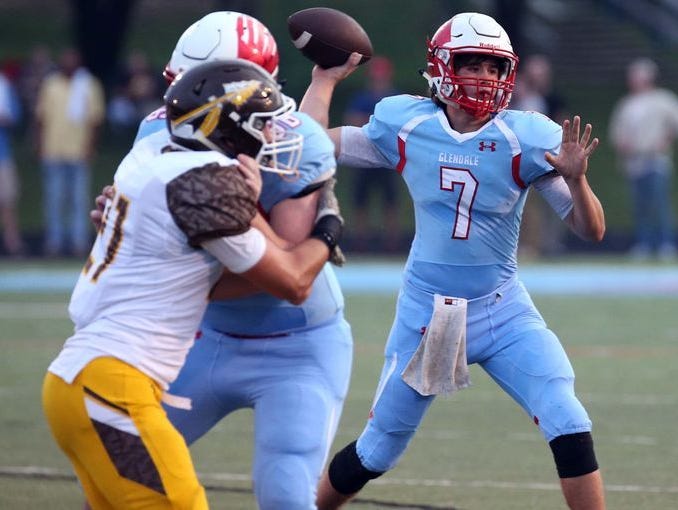 Glendale junior quarterback Alex Huston (7) and the Falcons are the No. 3-ranked Missouri Class 5 football team for a second consecutive week.