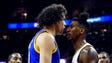 Golden State Warriors guard Leandro Barbosa (19) confronts