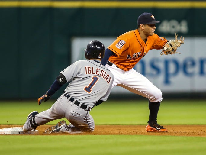 Cabrera returns, but goes cold as Tigers fall to Astros, 5-1 635751923170337425-SMG-20150814-gma-at5-13-1-