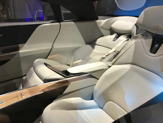 Lucid Air Is 160 000 Private Jet On Wheels