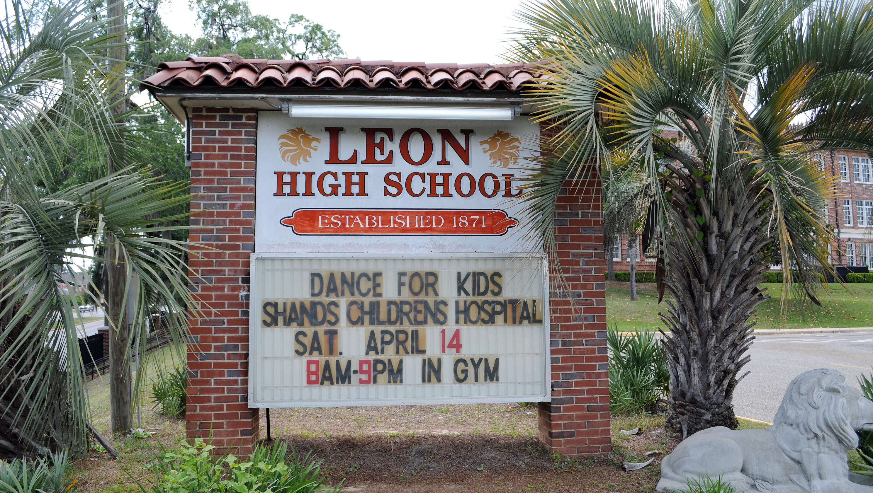 Leon High student injured after pep rally - Tallahassee.com