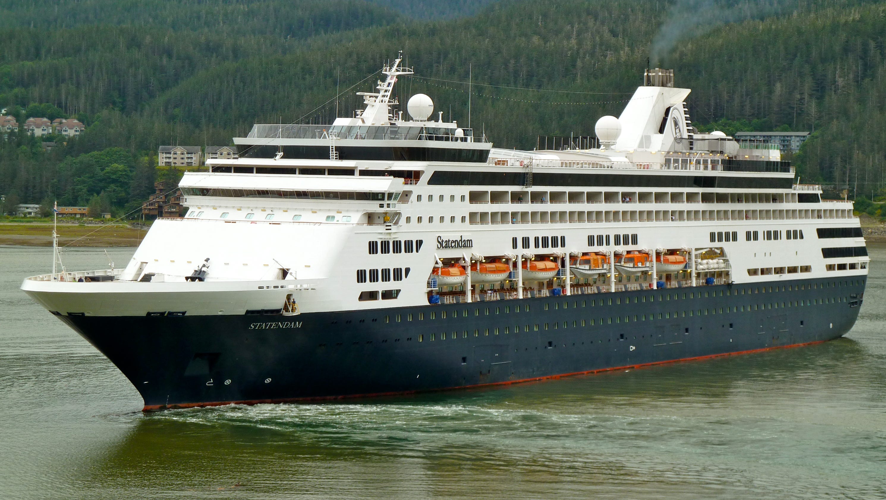 Cruise ship tours Holland America's Statendam