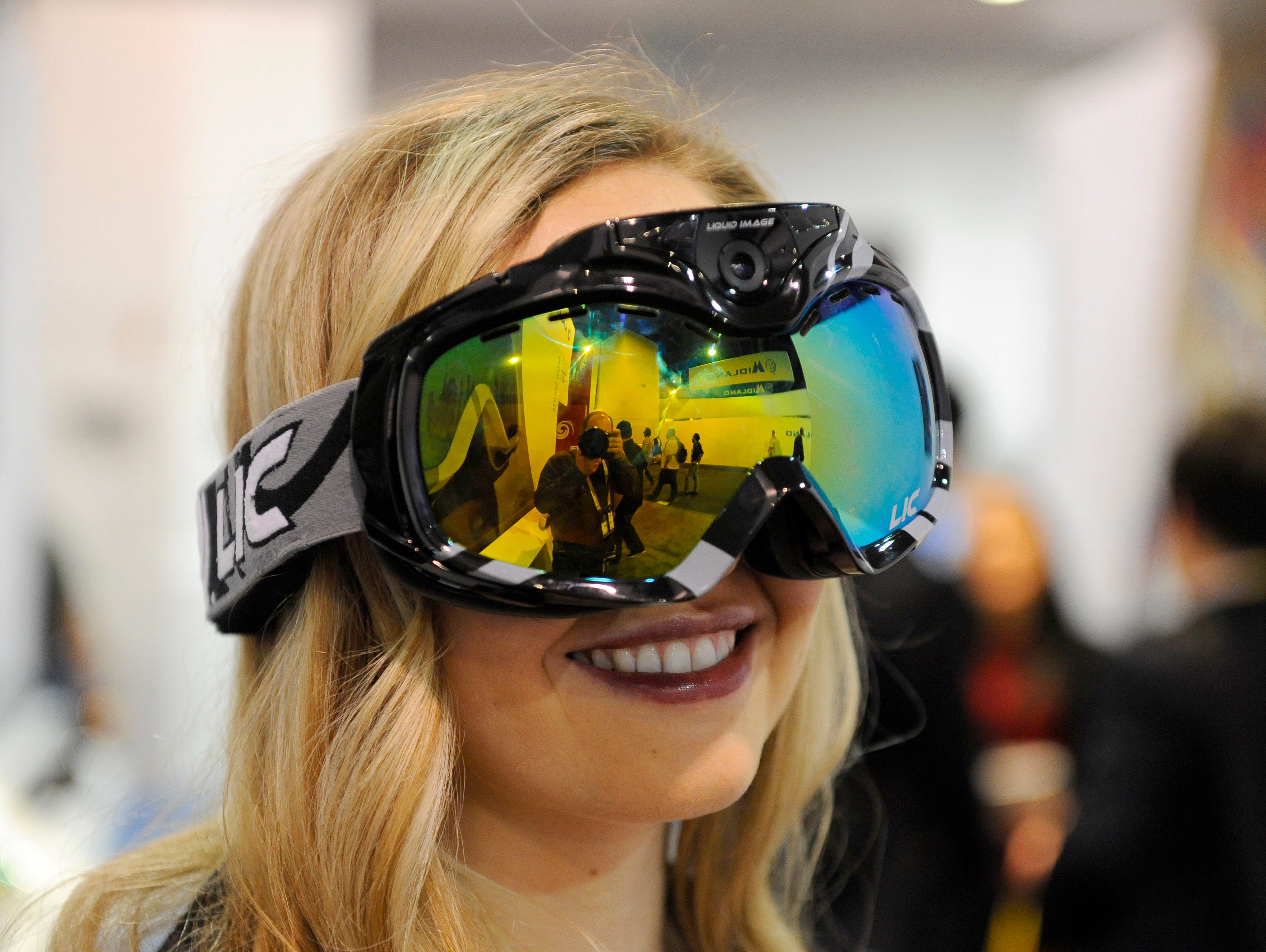 The Liquid Imag Apex HD snowboard and ski goggles capture POV footage of everything you see.