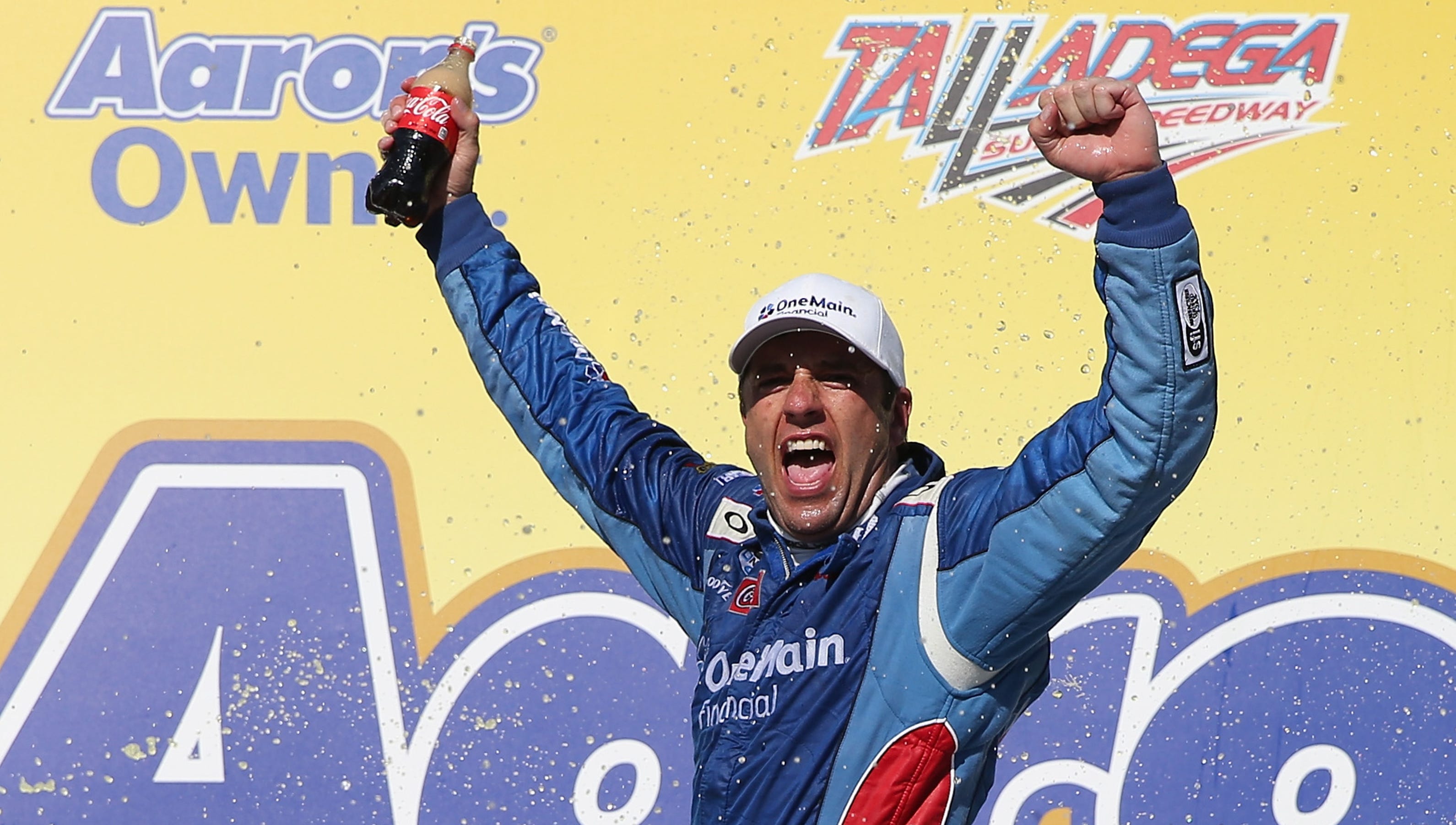 Elliott Sadler finally wins one at Talladega