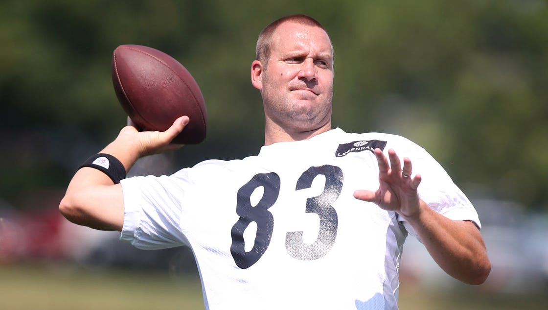 Ben Roethlisberger's arm gets a clean bill of health as Steelers open camp